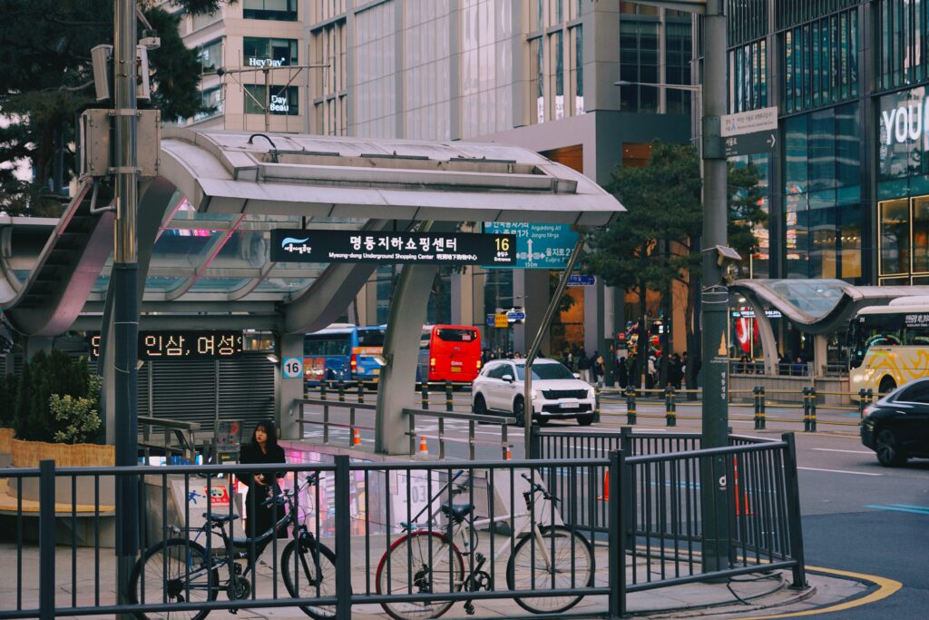 Seoul metro station platform